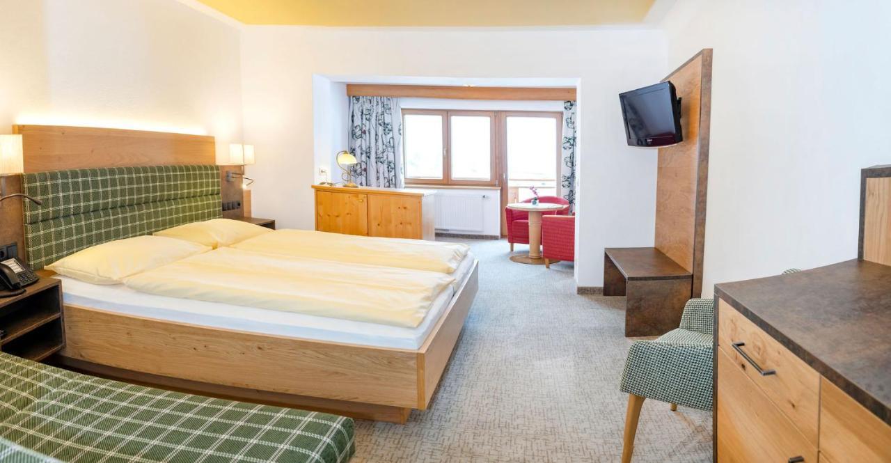 Landhotel Tirolerhof - Wildschoenau - Premium Card Im Sommer Оберау Экстерьер фото