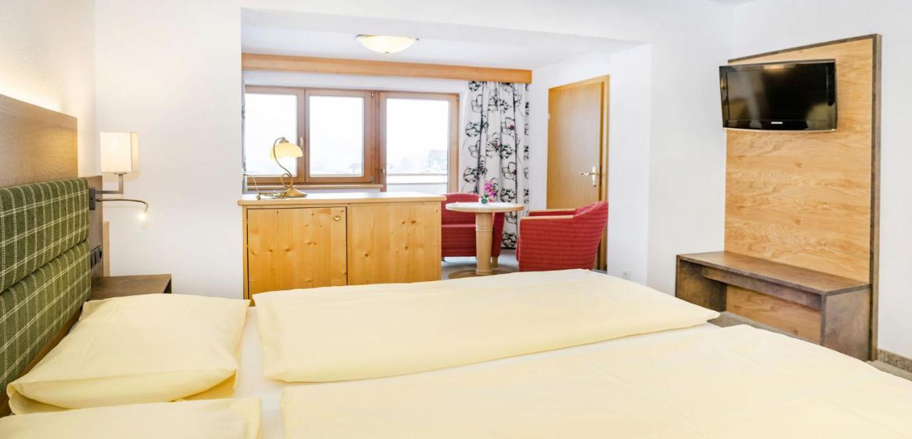 Landhotel Tirolerhof - Wildschoenau - Premium Card Im Sommer Оберау Экстерьер фото