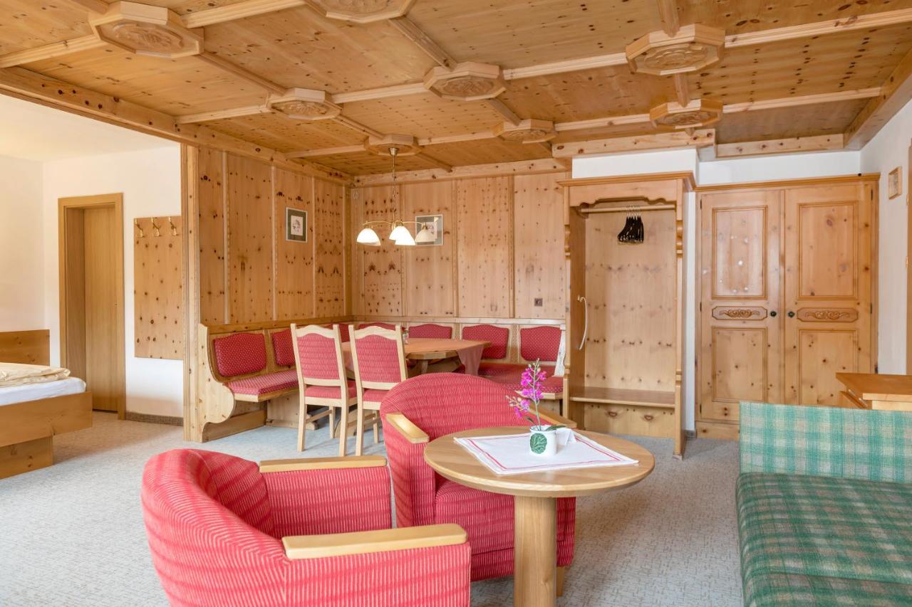 Landhotel Tirolerhof - Wildschoenau - Premium Card Im Sommer Оберау Экстерьер фото